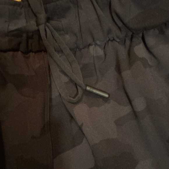 Lululemon Stretch High-Rise Jogger Heritage 365 Camo Deep Coal Multi Sz 8 - Picture 10 of 11